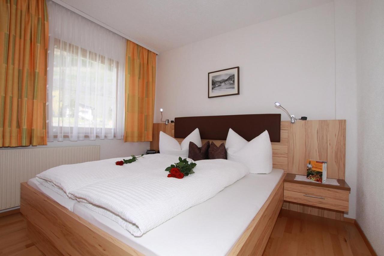 Apart Anna Nauders Room photo